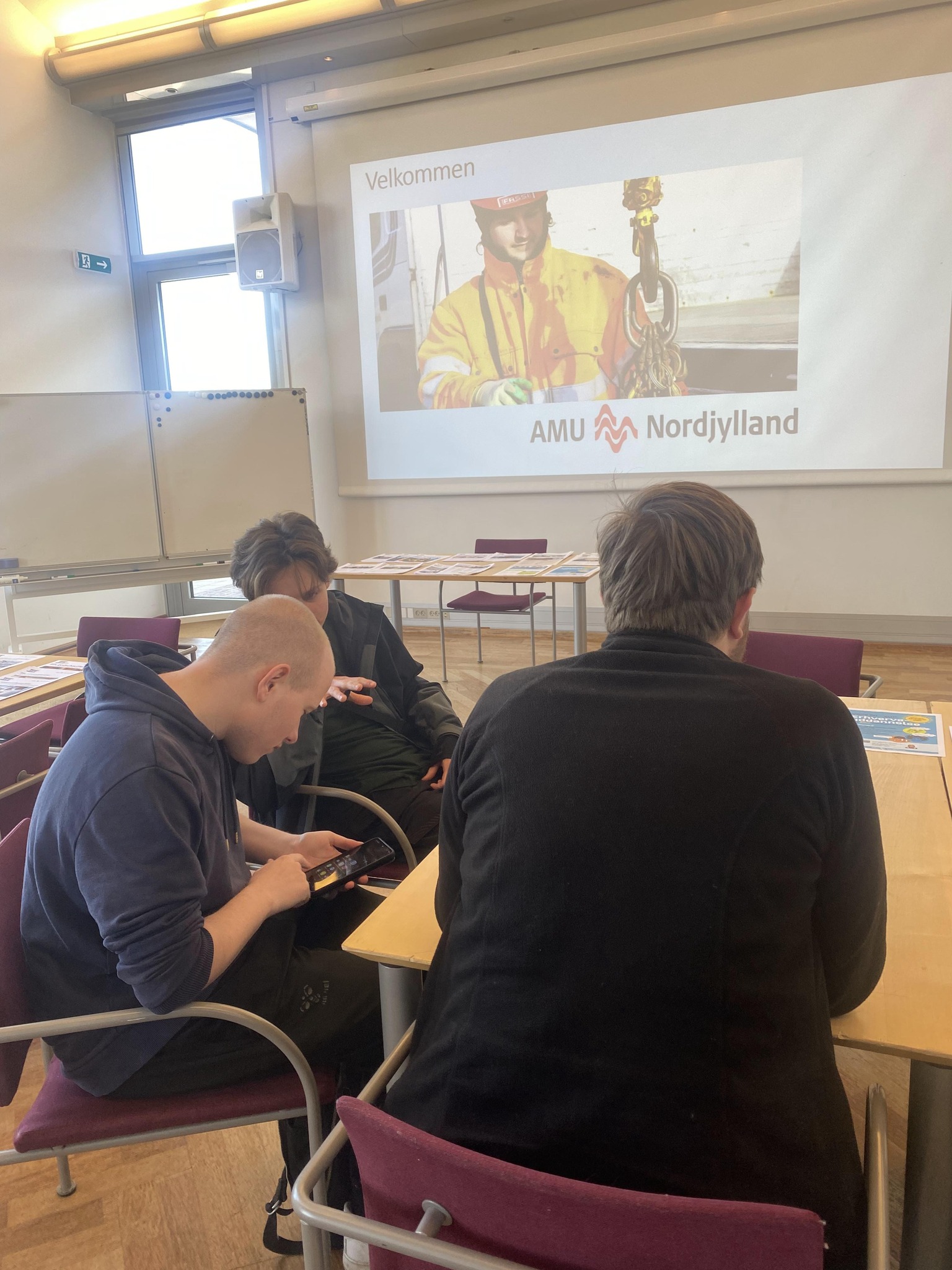 Tema – brobygning til uddannelse